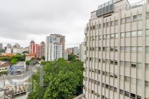 Image 9 - 369201