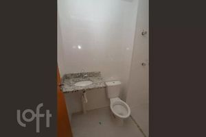 Image 19 - 369299