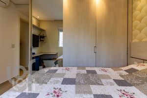 Image 29 - 369402