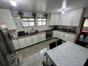 Image 4 - 369529