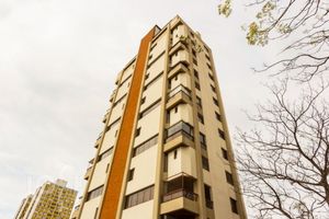 Image 23 - 369898
