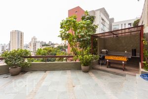 Image 20 - 369898