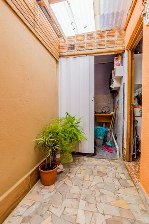 Image 17 - 369923