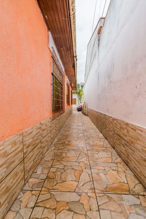 Image 41 - 369923