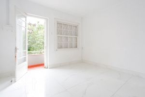Image 32 - 370847