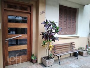 Image 17 - 370859