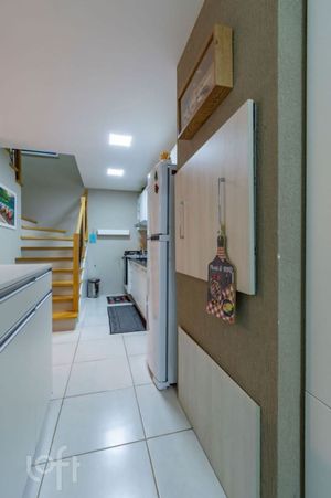 Image 15 - 370945