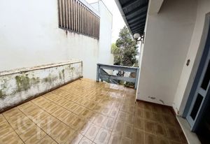Image 42 - 371084