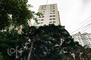 Image 26 - 371417