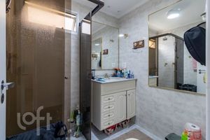 Image 11 - 371417