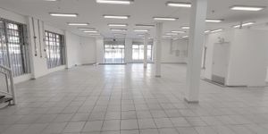Image 3 - 371840