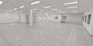 Image 7 - 371840