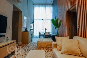 Image 1 - 371939