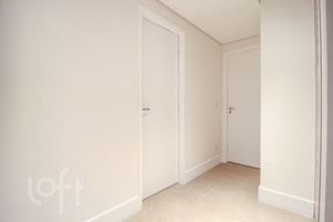 Image 13 - 371939