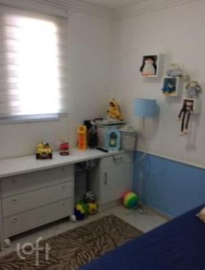 Image 4 - 372158