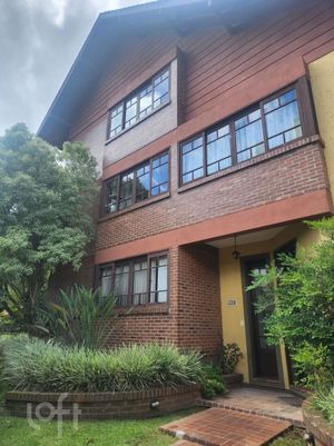 Image 15 - 372232