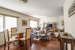 Image 10 - 372363
