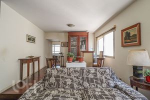 Image 4 - 372363