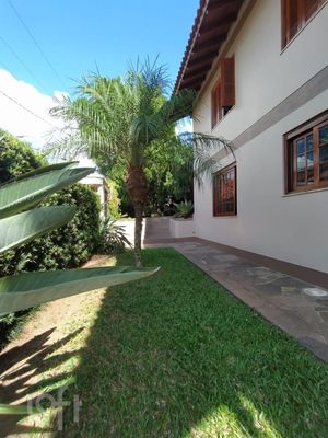 Image 5 - 372521