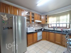 Image 15 - 372521