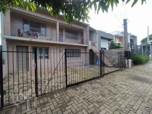 Image 17 - 372585