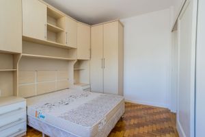 Image 10 - 372766