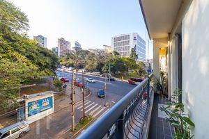 Image 30 - 372831