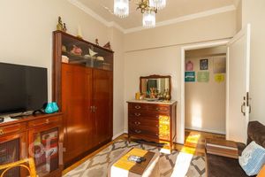 Image 14 - 372831