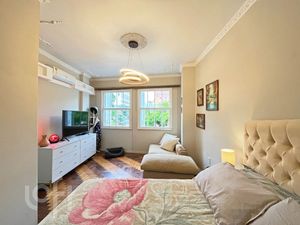 Image 16 - 372831