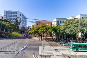 Image 32 - 372831