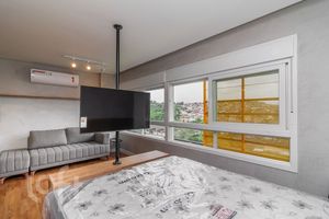 Image 6 - 372956