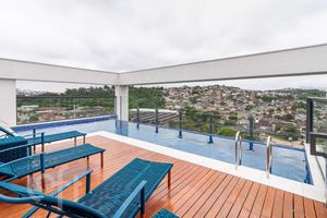 Image 27 - 372956