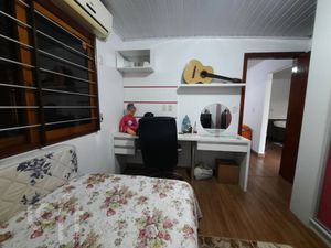 Image 16 - 372989