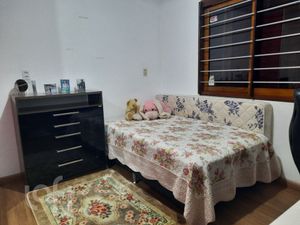 Image 17 - 372989