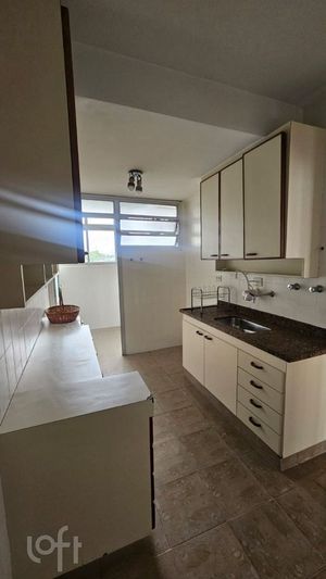 Image 17 - 373023