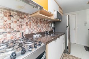 Image 4 - 373194