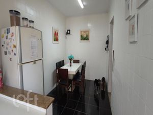 Image 10 - 373258