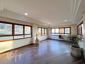 Image 32 - 373265