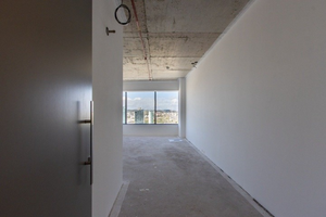 Image 4 - 373325