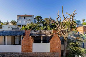 Image 10 - 373329
