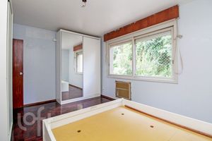 Image 17 - 373384