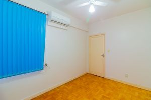 Image 17 - 373666