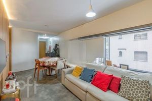 Image 19 - 373838