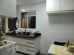 Image 11 - 373847