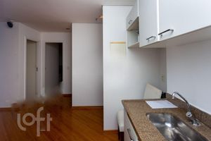 Image 4 - 373856