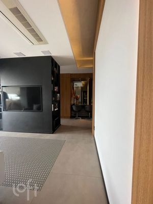 Image 3 - 373874