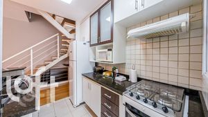 Image 25 - 374021