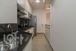 Image 15 - 374077