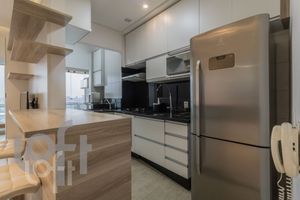 Image 16 - 374077