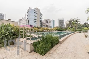 Image 36 - 374077